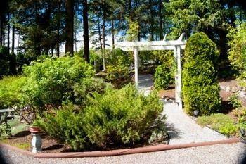 Alexandria House Bed & Breakfast West Kelowna Exterior foto